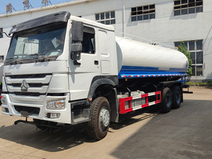 รถบรรทุกถังน้ำ 6x4 25 ลูกบาศก์เมตร